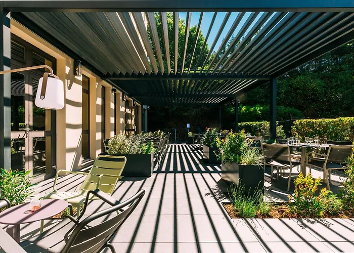 Escale Oceania Aix-En-Provence Hotel